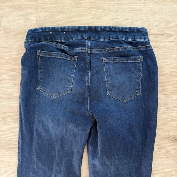 Chico's Women's Pull On Slim Boot Jeans High Rise Seamed Size 2.5R / 14R - Picture 4 of 7